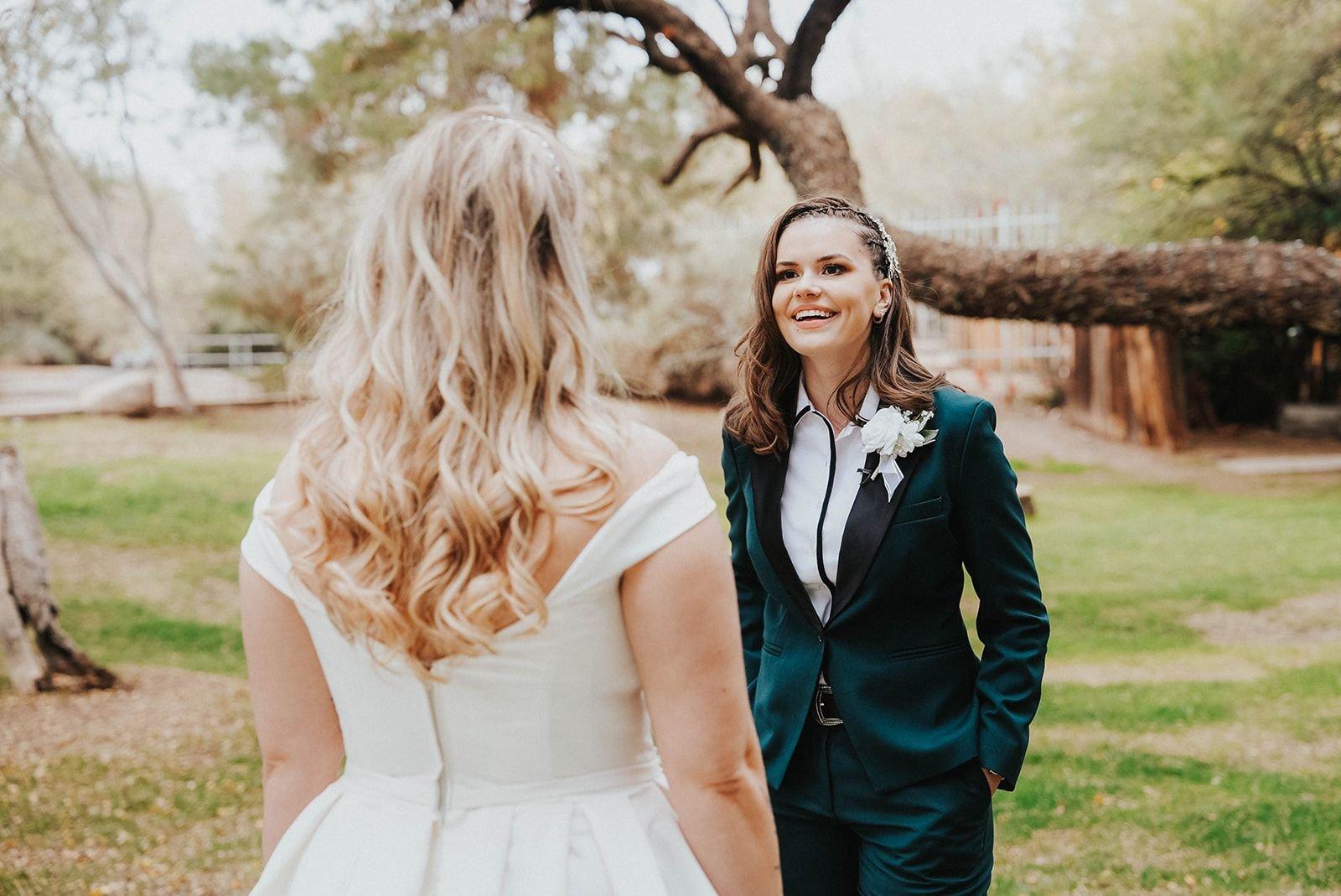 carousel-hero-element image-5