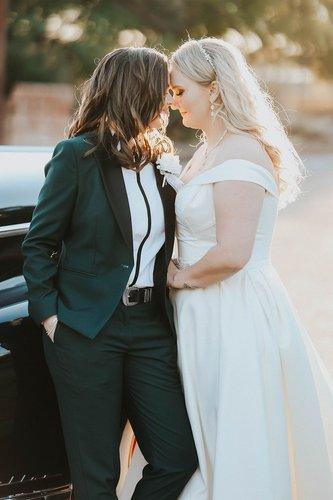 mobile - carousel-hero-element image-1